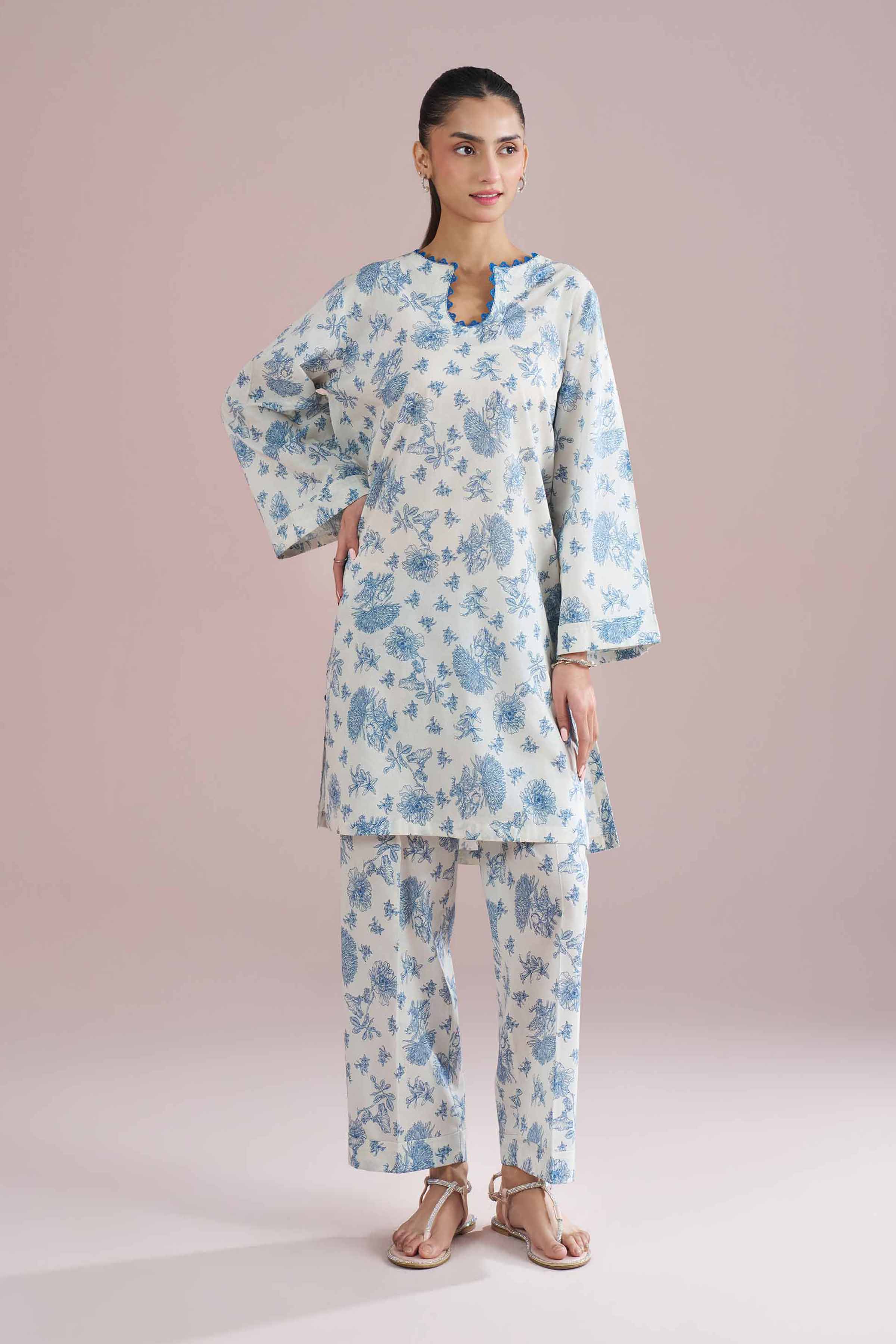 2 Piece - Printed Suit - PE26-197 - Image 4