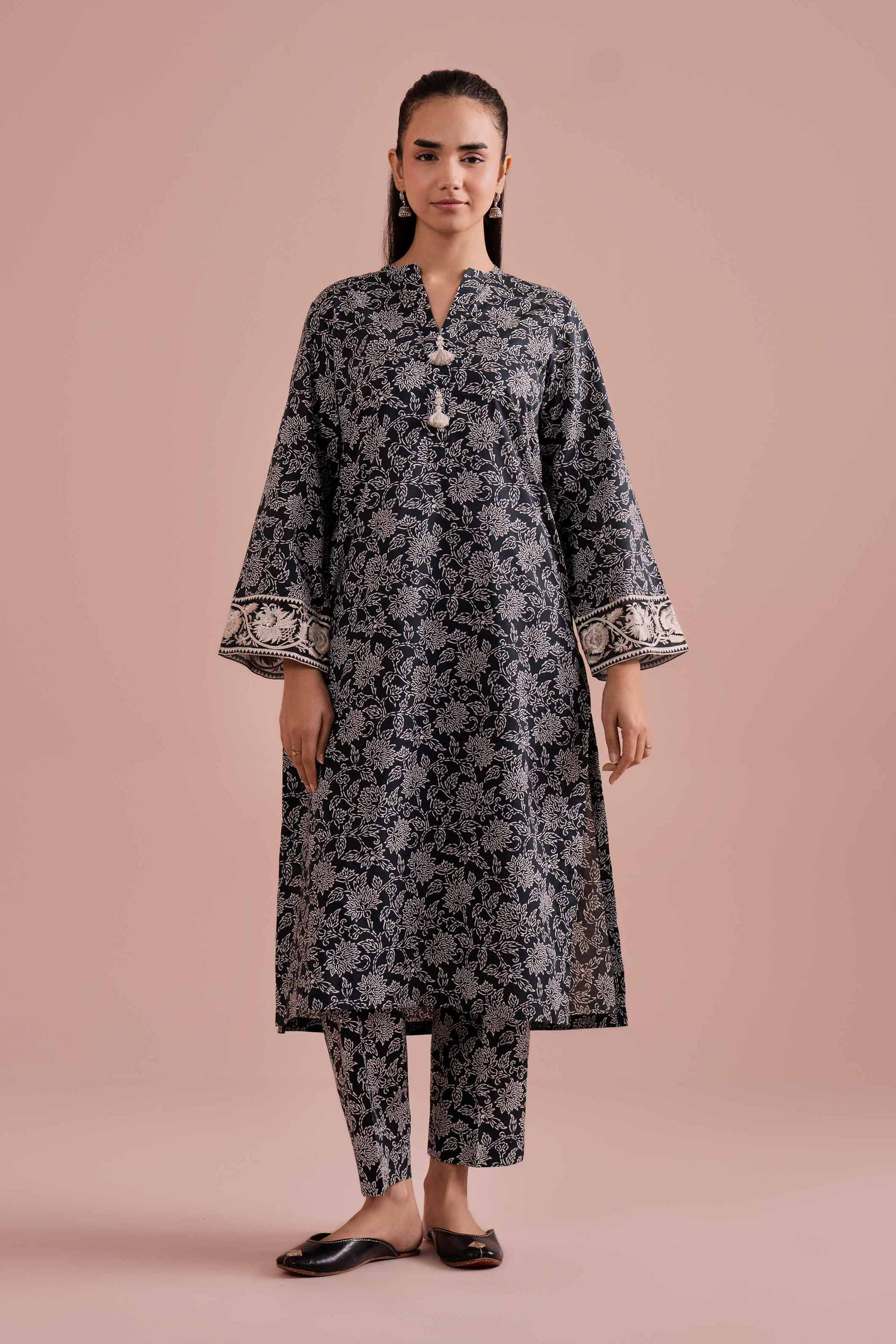 2 Piece - Printed Embroidered Suit - PE26-198 - Image 3