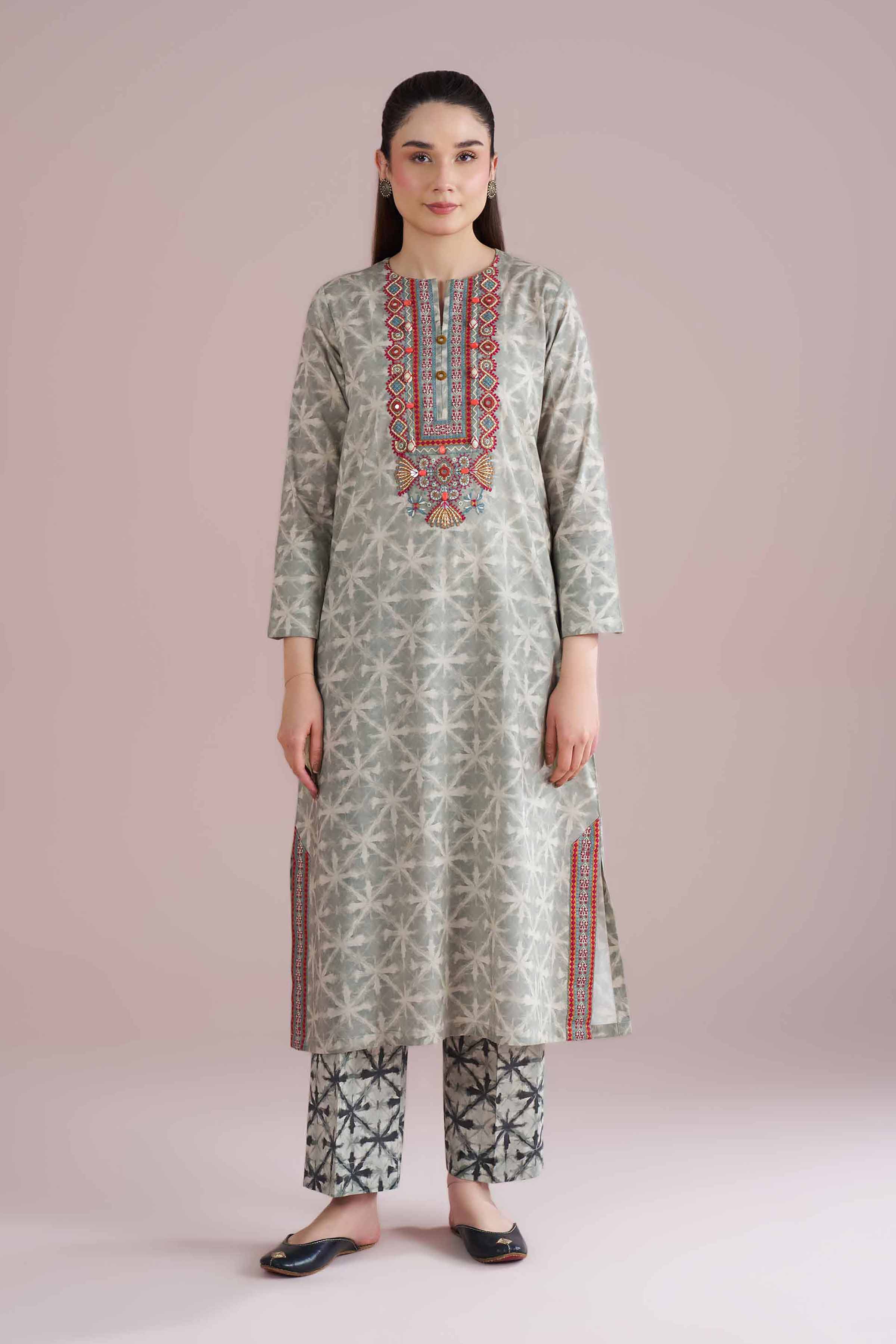 2 Piece - Printed Embroidered Suit - PE26-250 - Image 5