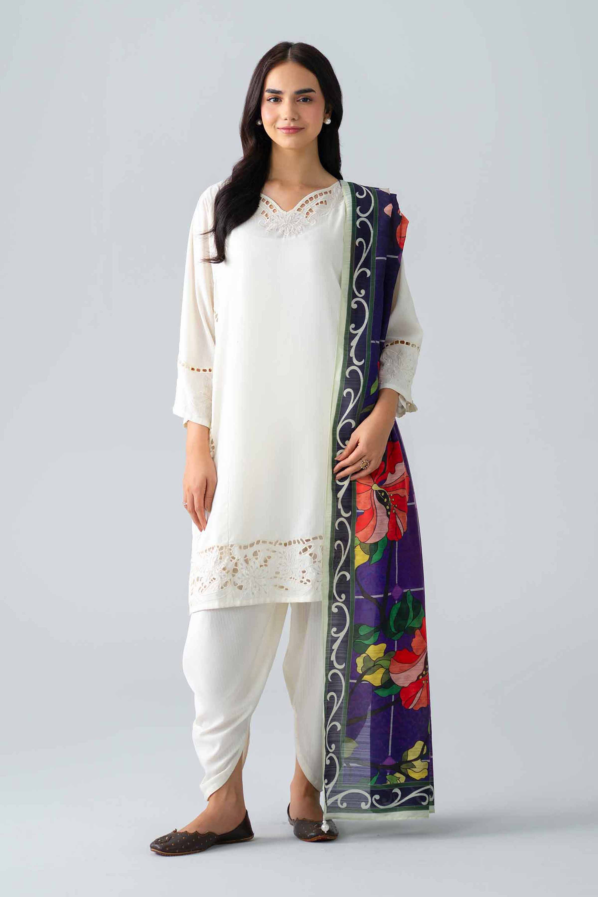 3 Piece - Embroidered Suit - PE26-307 - Image 7