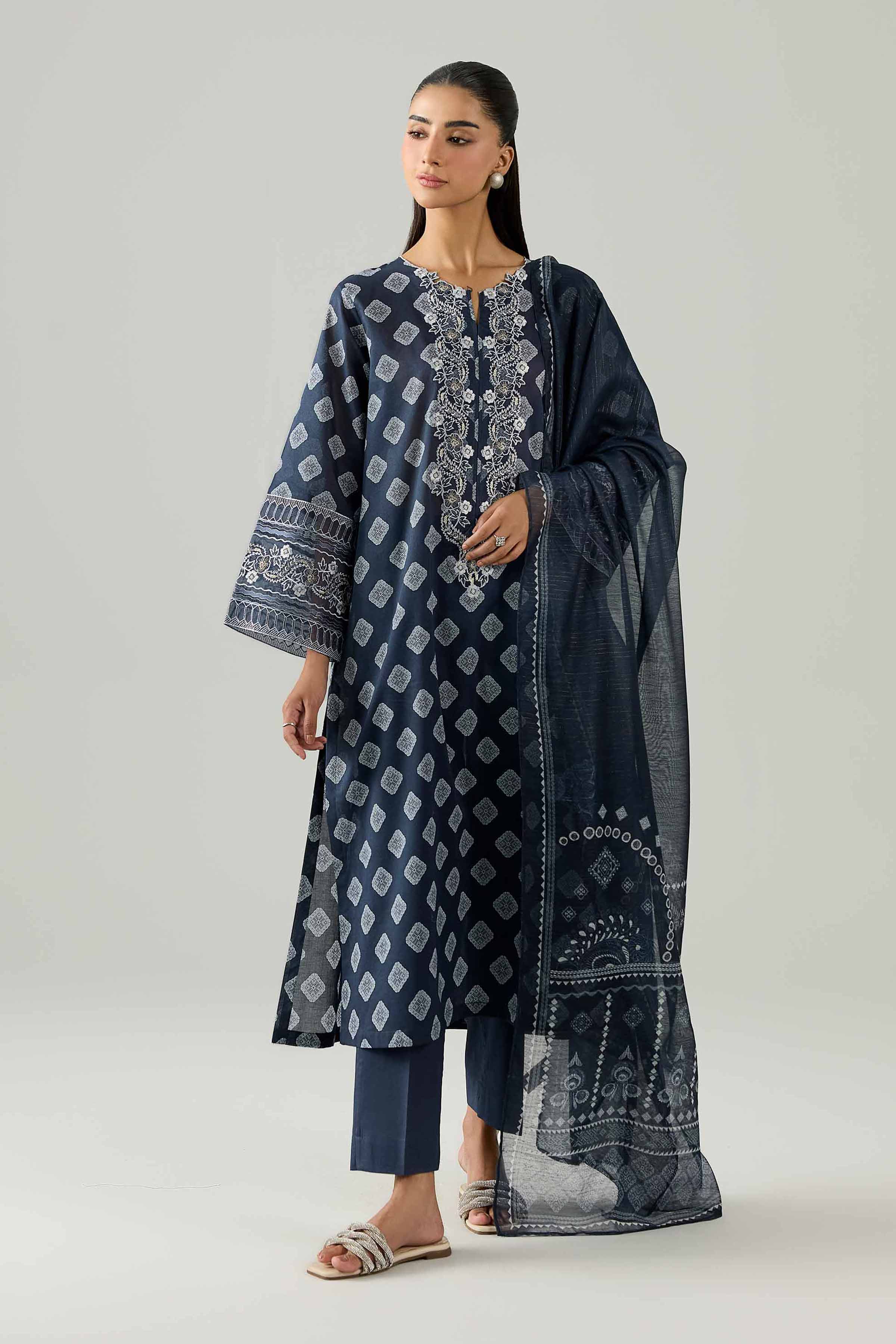 3 Piece - Printed Embroidered Suit - PE26-334 - Image 5