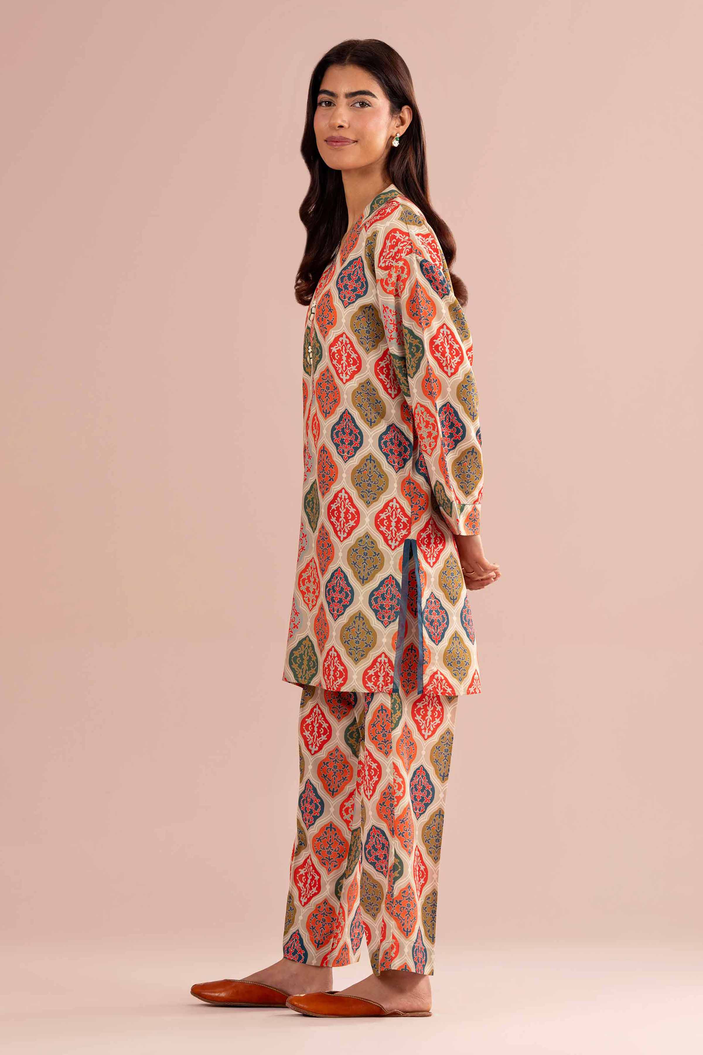 2 Piece - Printed Suit - PE26-364 - Image 5