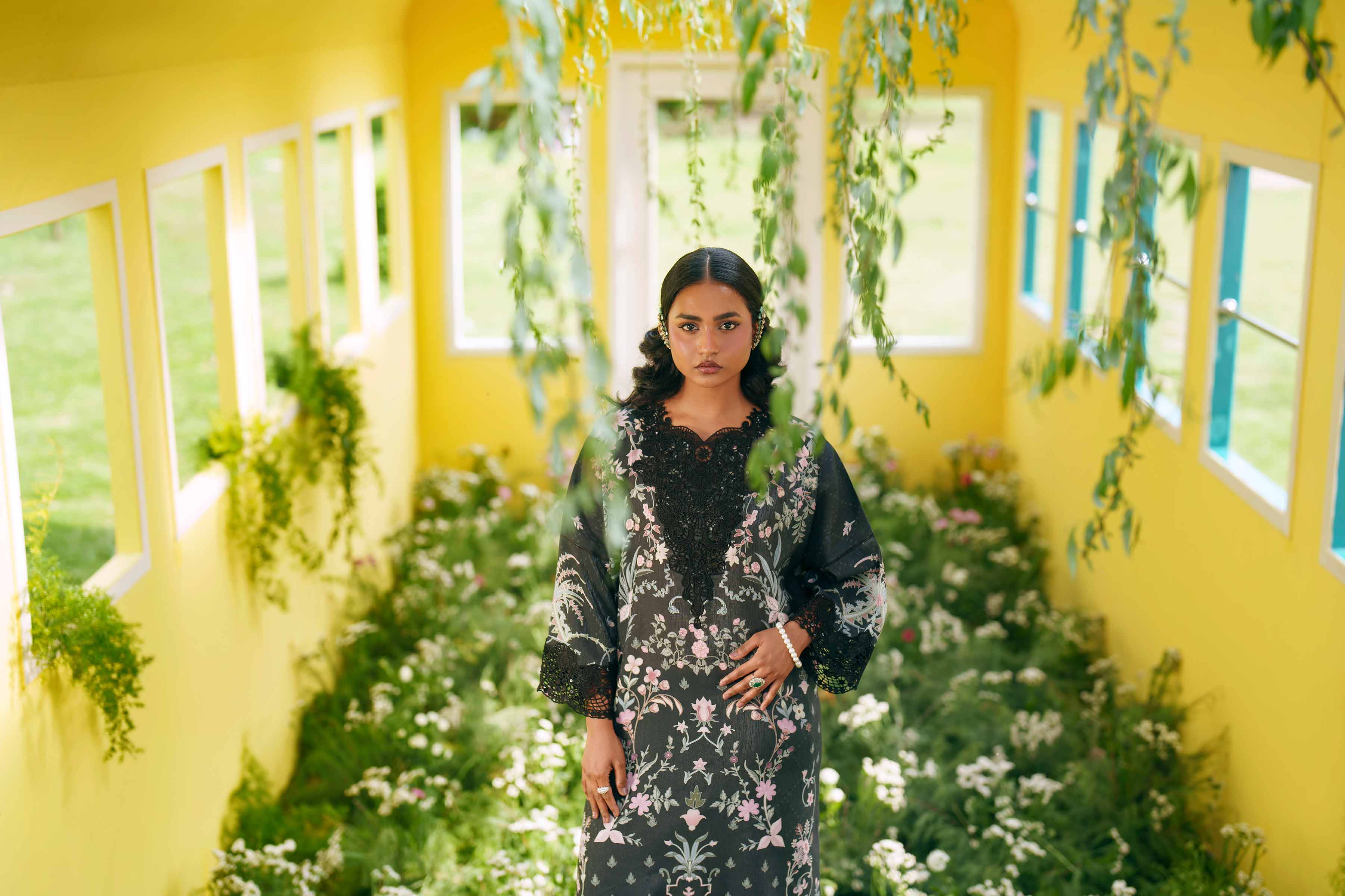 2 Piece - Printed Embroidered Suit - PE26-487 - Image 9