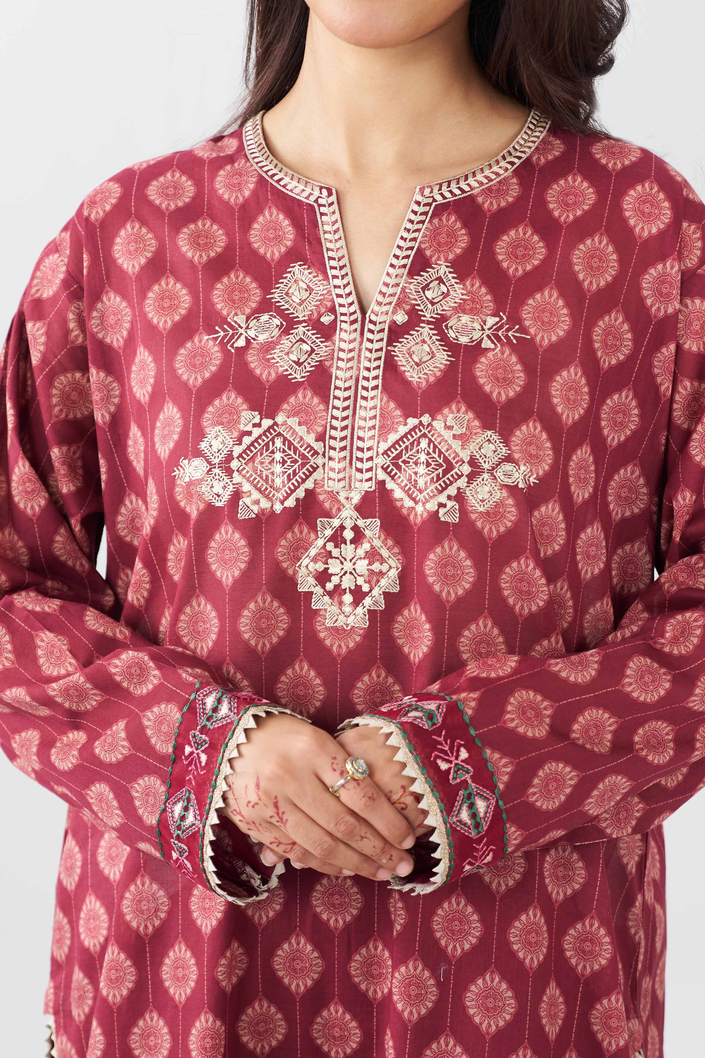 3 Piece - Printed Embroidered Suit - PE26-505 - Image 6
