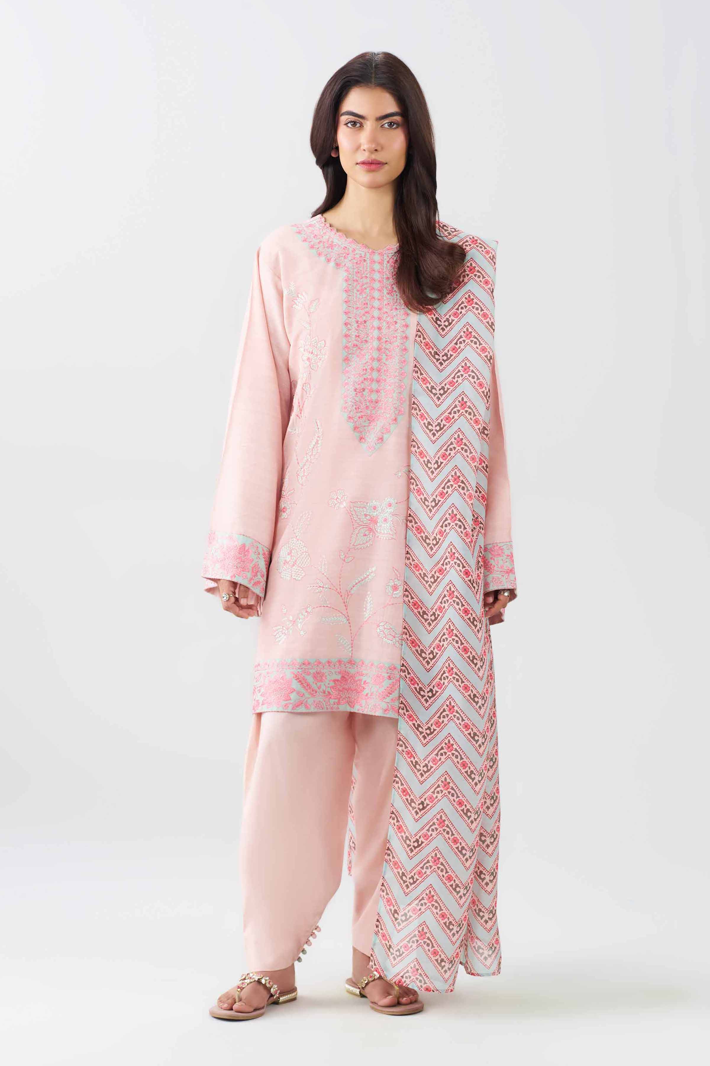 3 Piece - Embroidered Suit - PE26-538 - Image 4