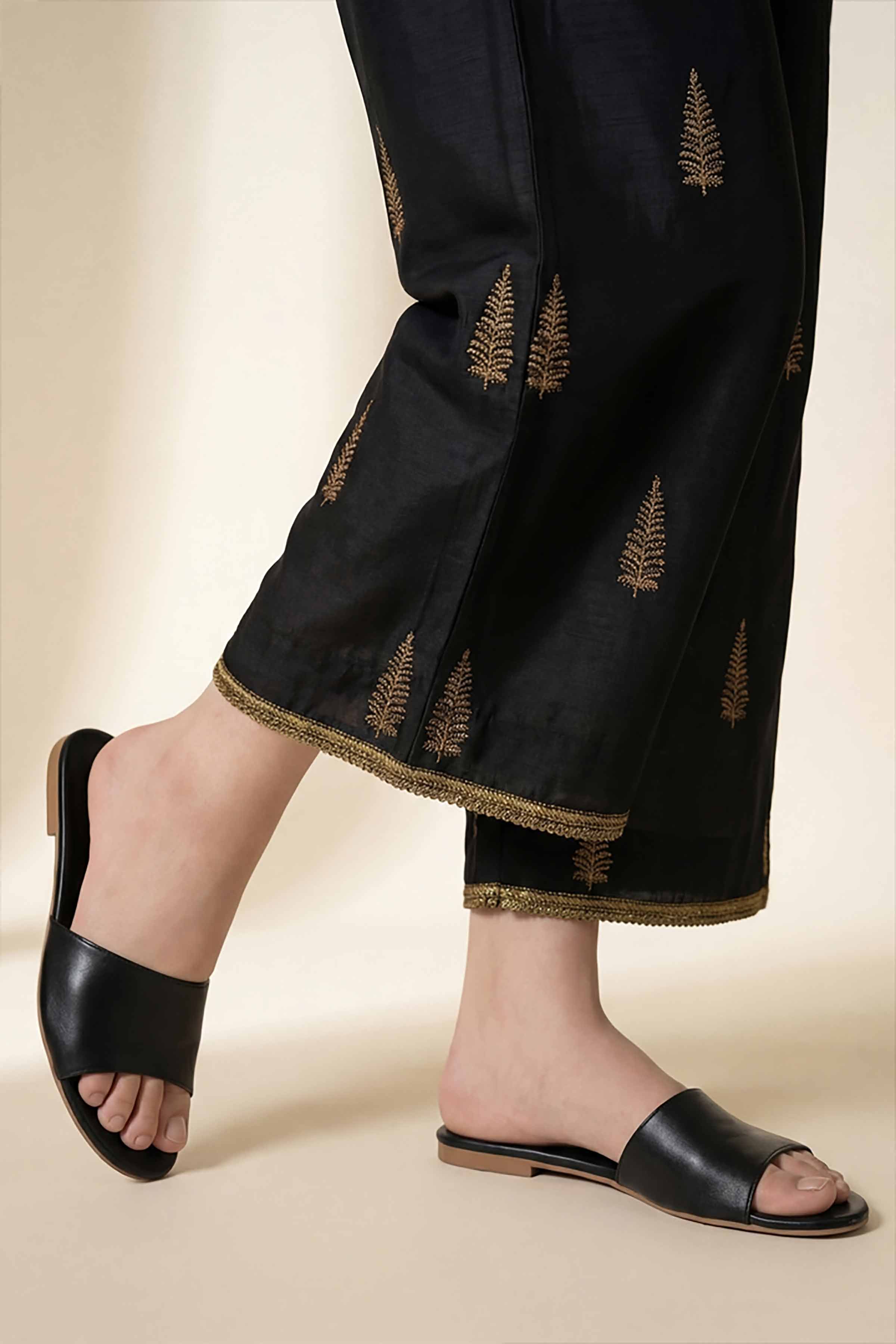 Embroidered Trousers - PE26-647 - Image 5
