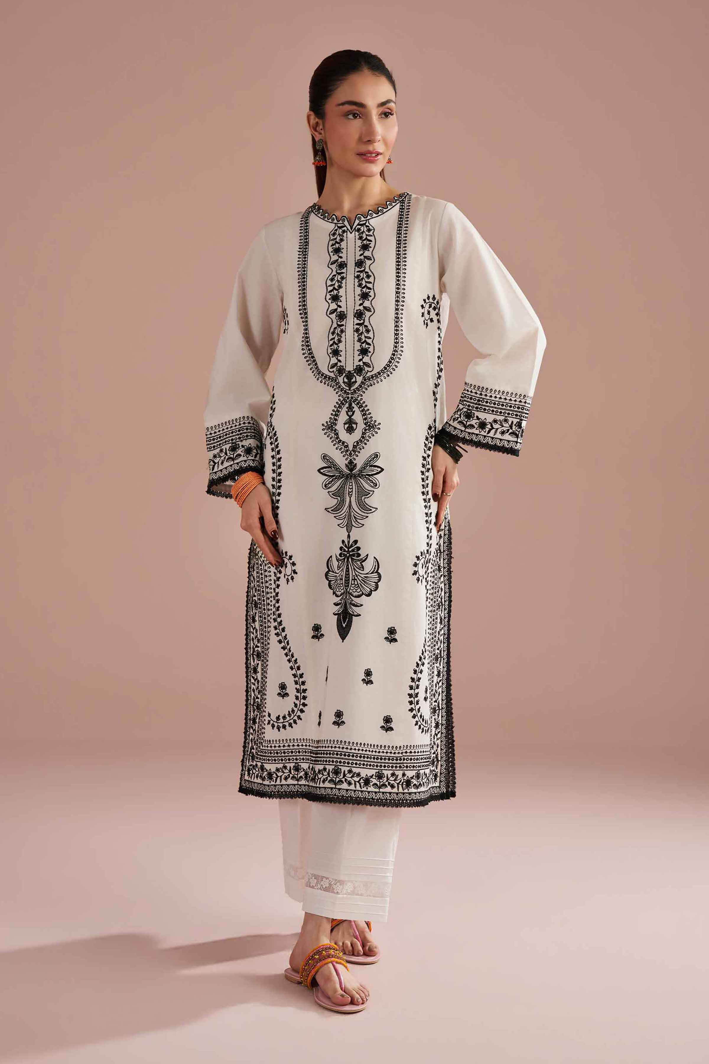Embroidered Shirt - PE26-94 - Image 3