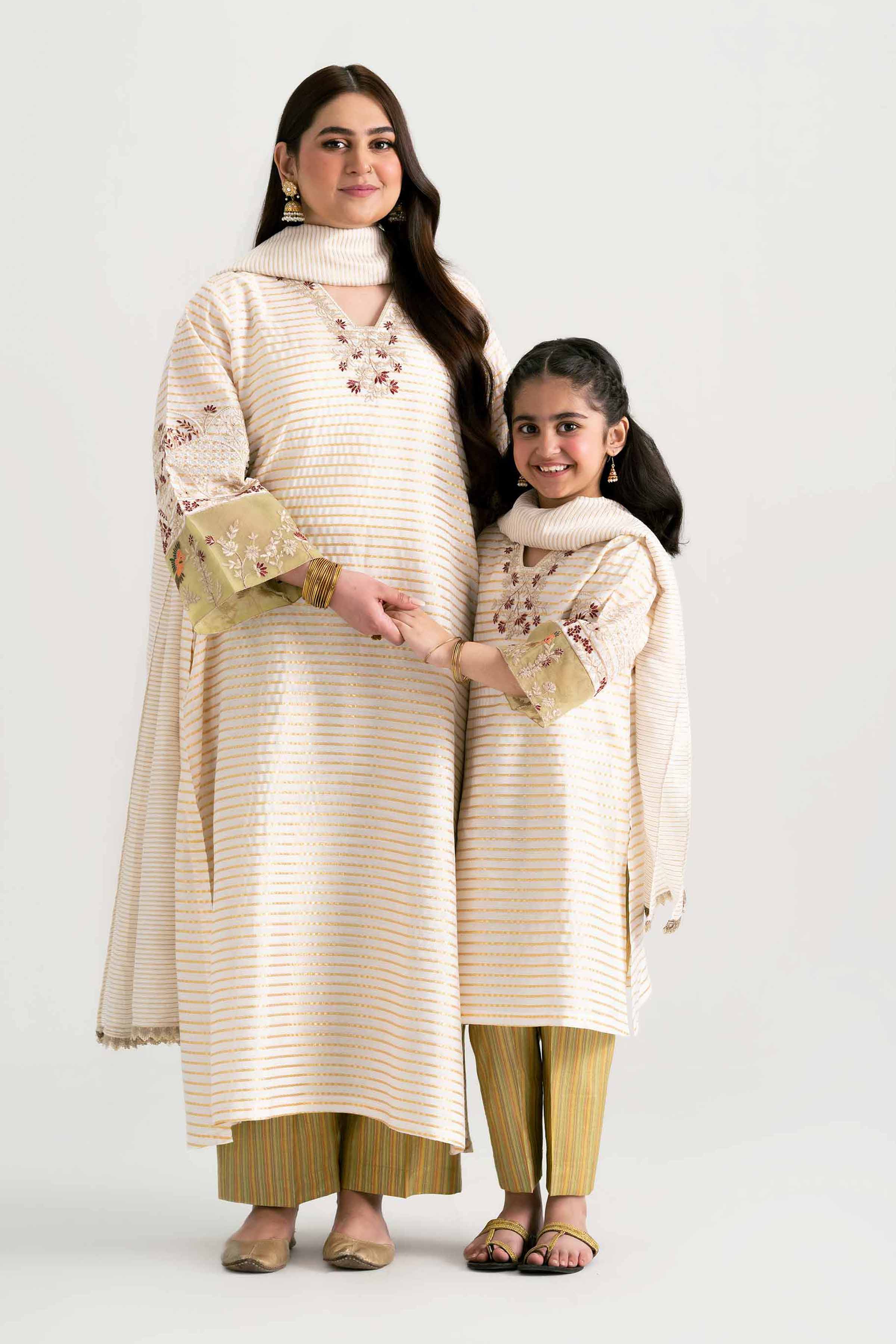 3 Piece - Embroidered Suit - PMD25-15 D - Image 6