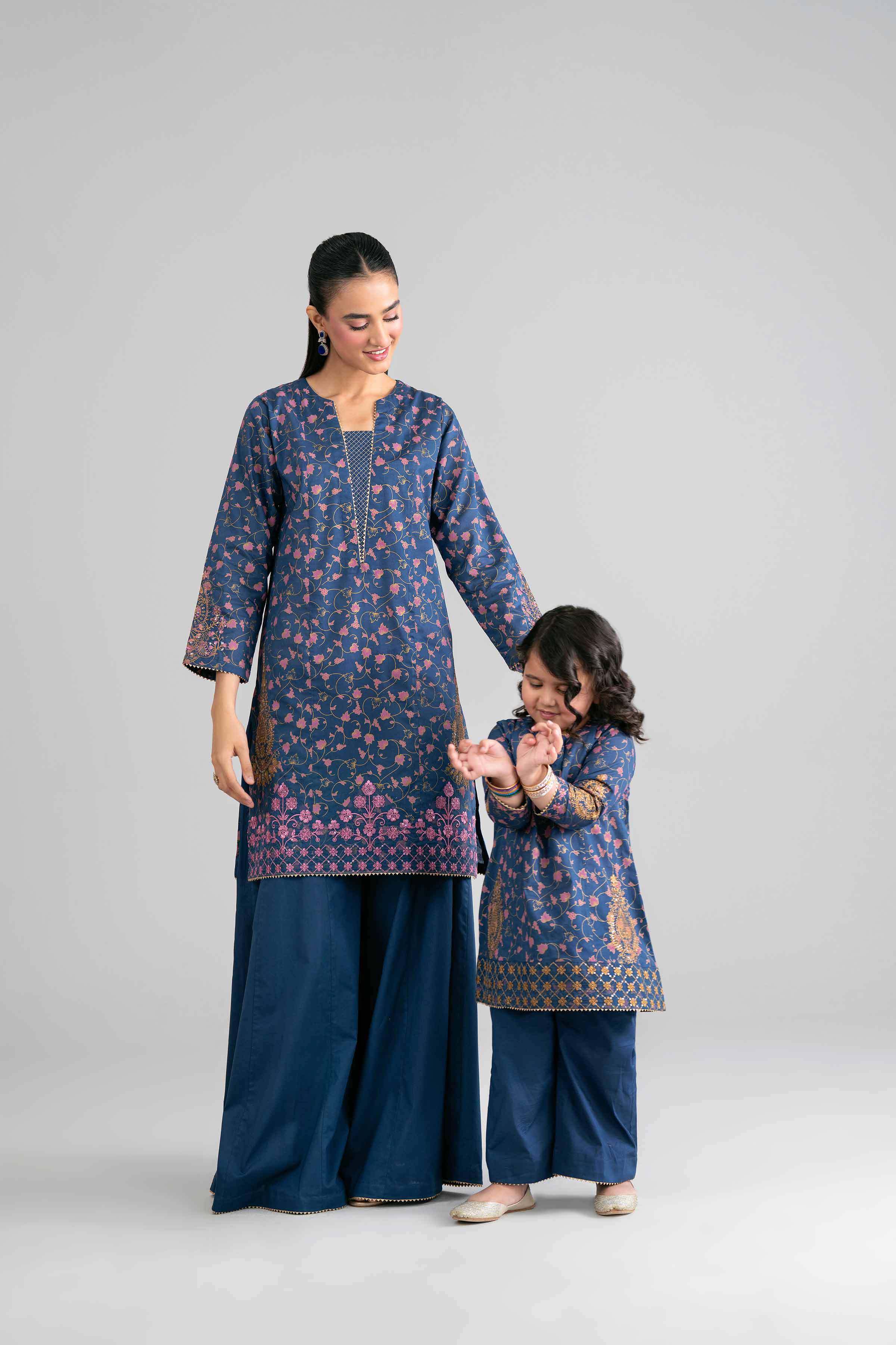 2 Piece - Printed Embroidered Suit - PMD26-04 D - Image 4