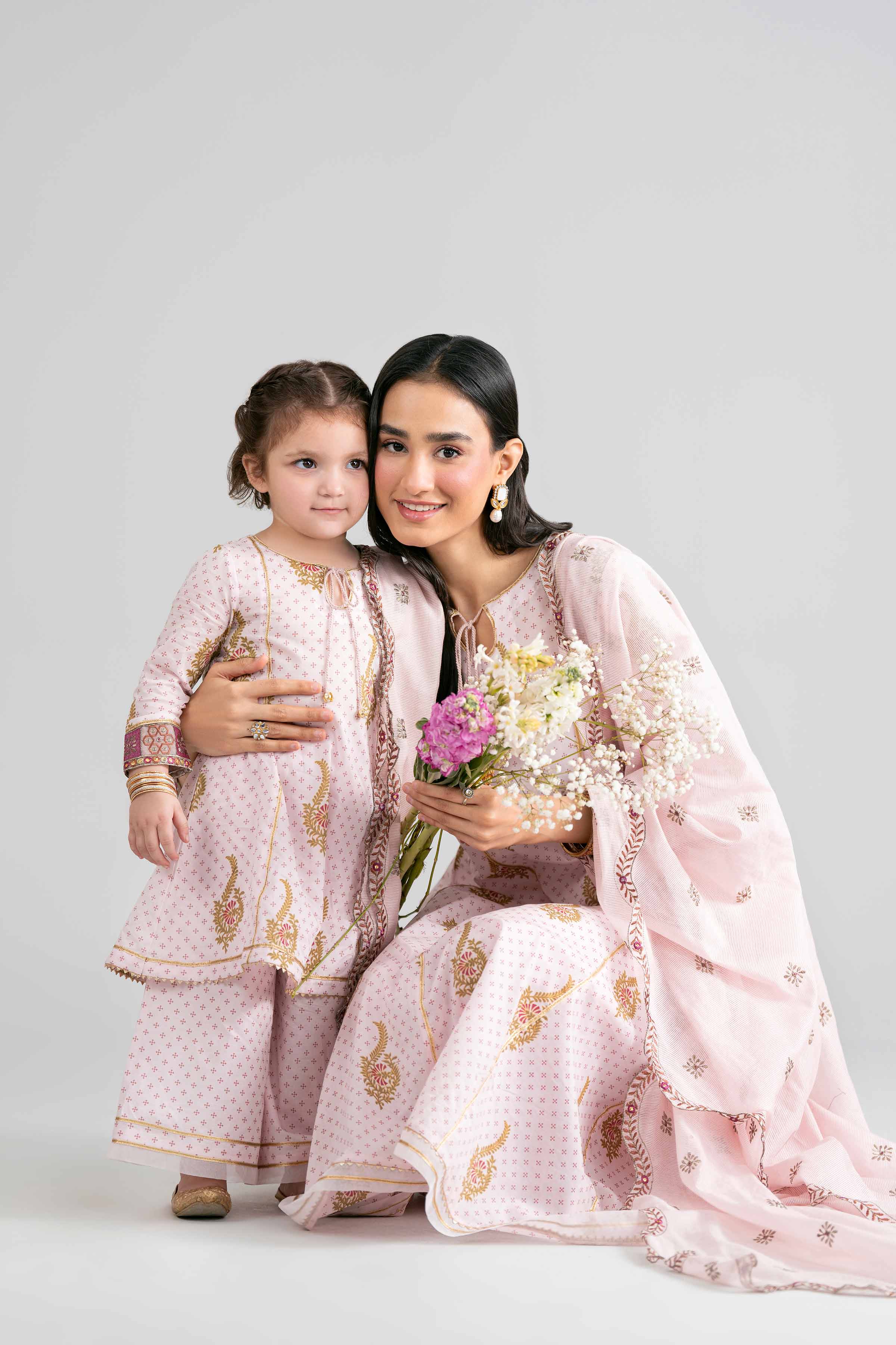 3 Piece - Printed Embroidered Suit - PMD26-44 M - Image 6