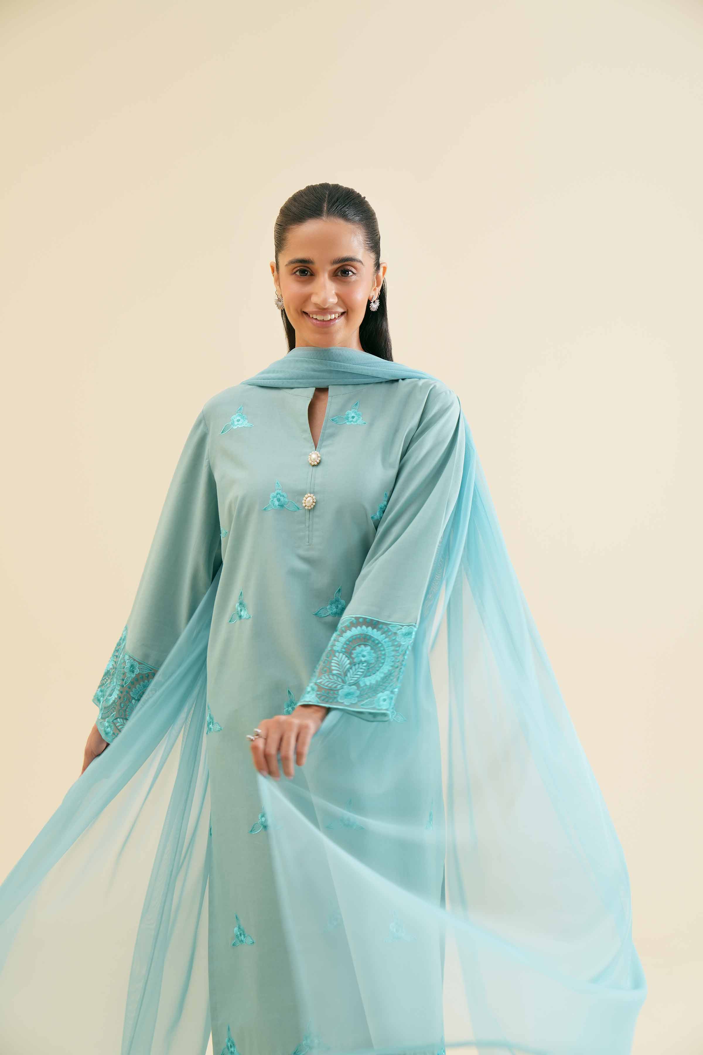 2-Piece - Embroidered Suit  - PS24-113 - Image 4