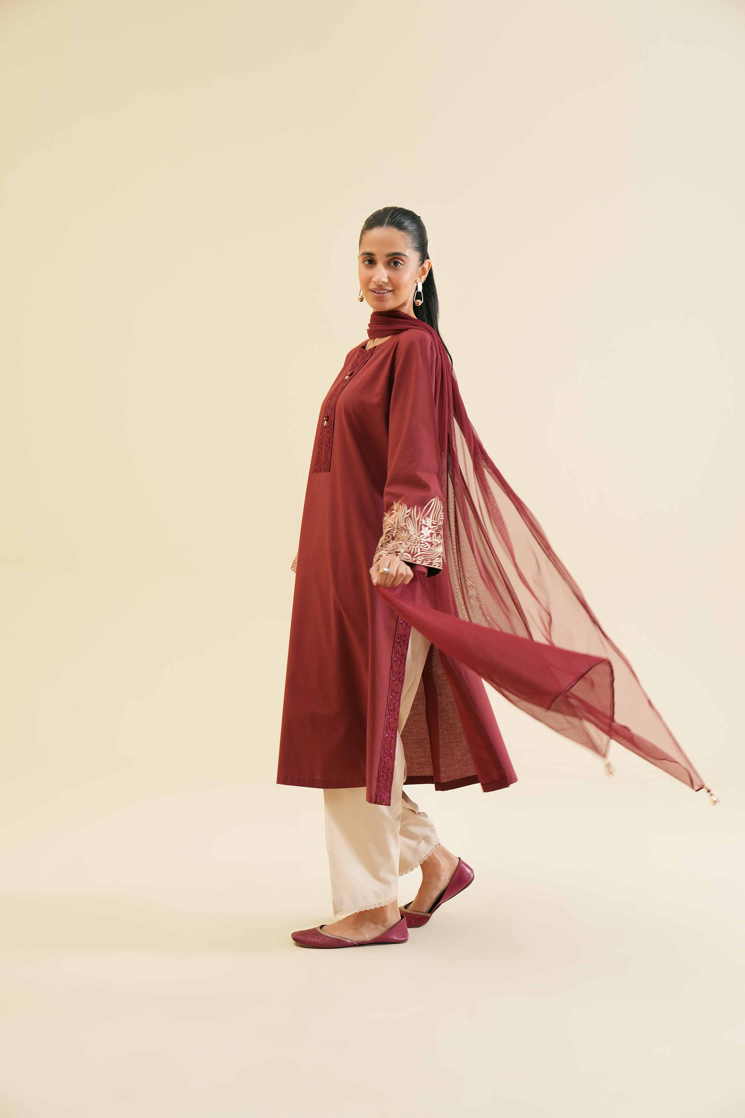 2-Piece - Embroidered Suit  - PS24-118 - Image 5