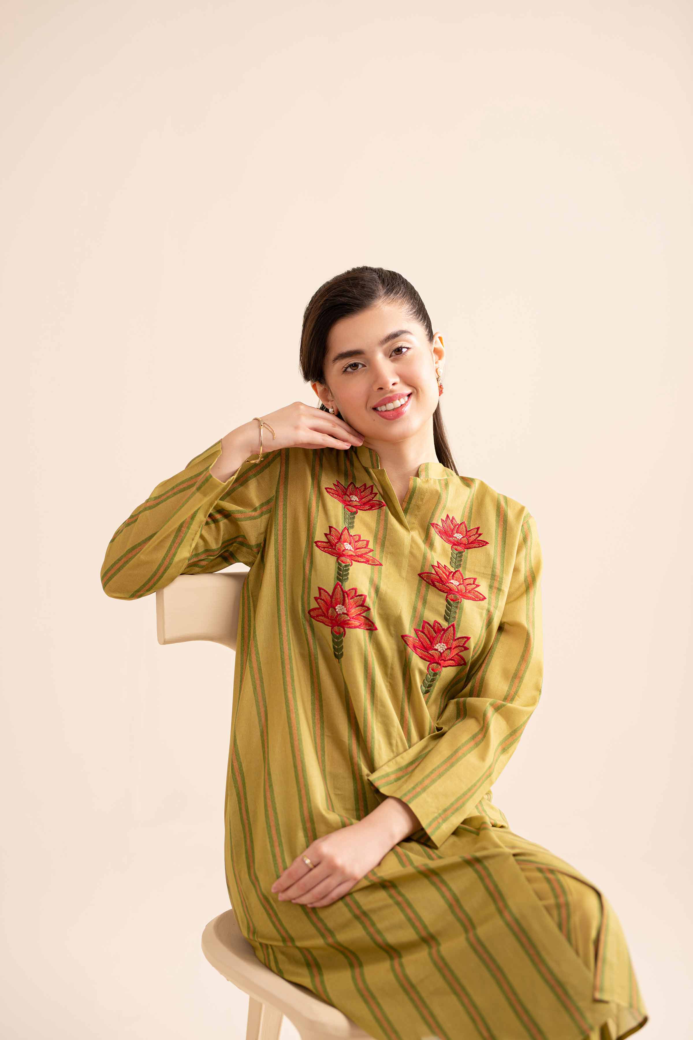 2 Piece - Printed Embroidered Suit - PS24-275 - Image 6