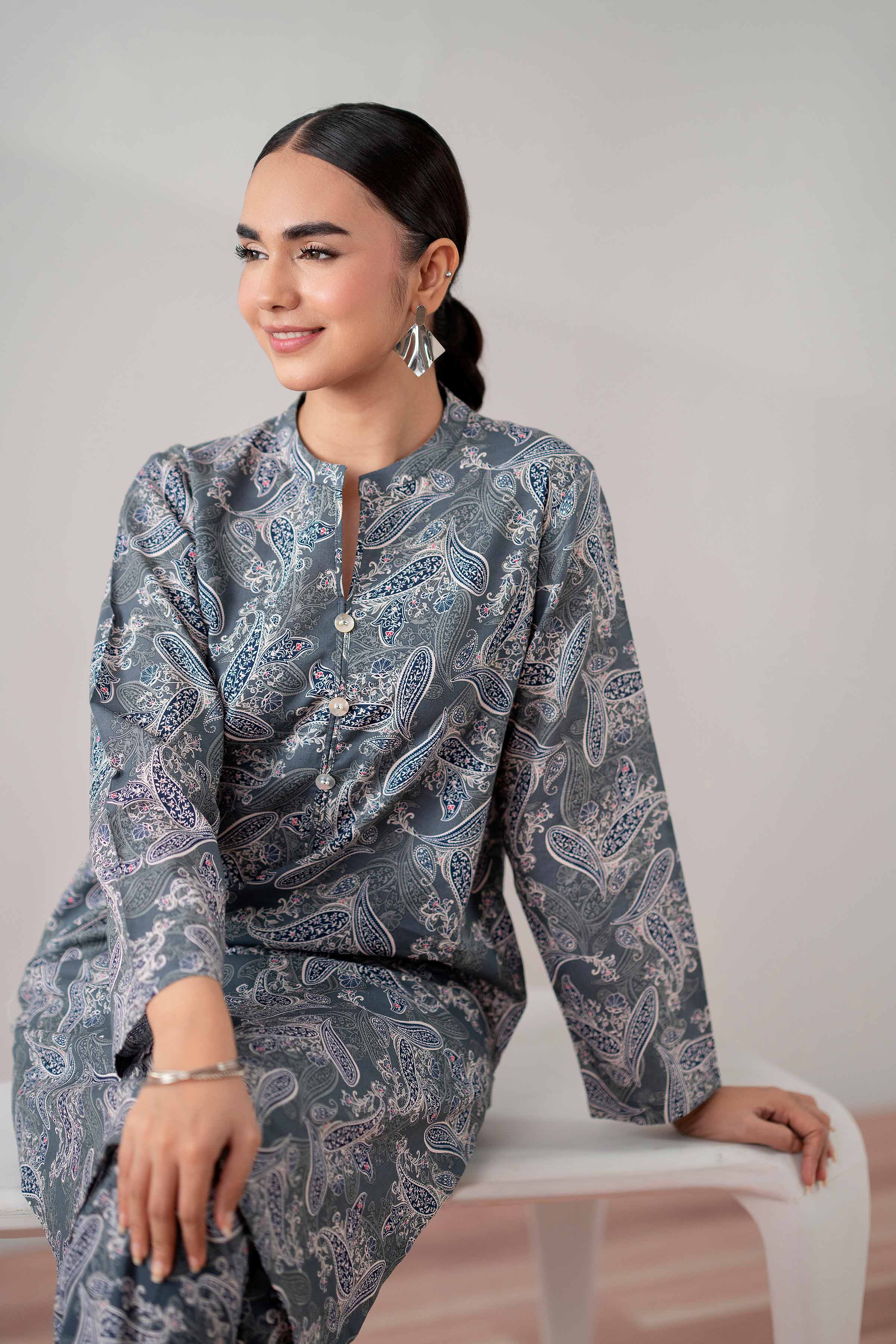 2 Piece - Printed Suit - PS25-140 - Image 6