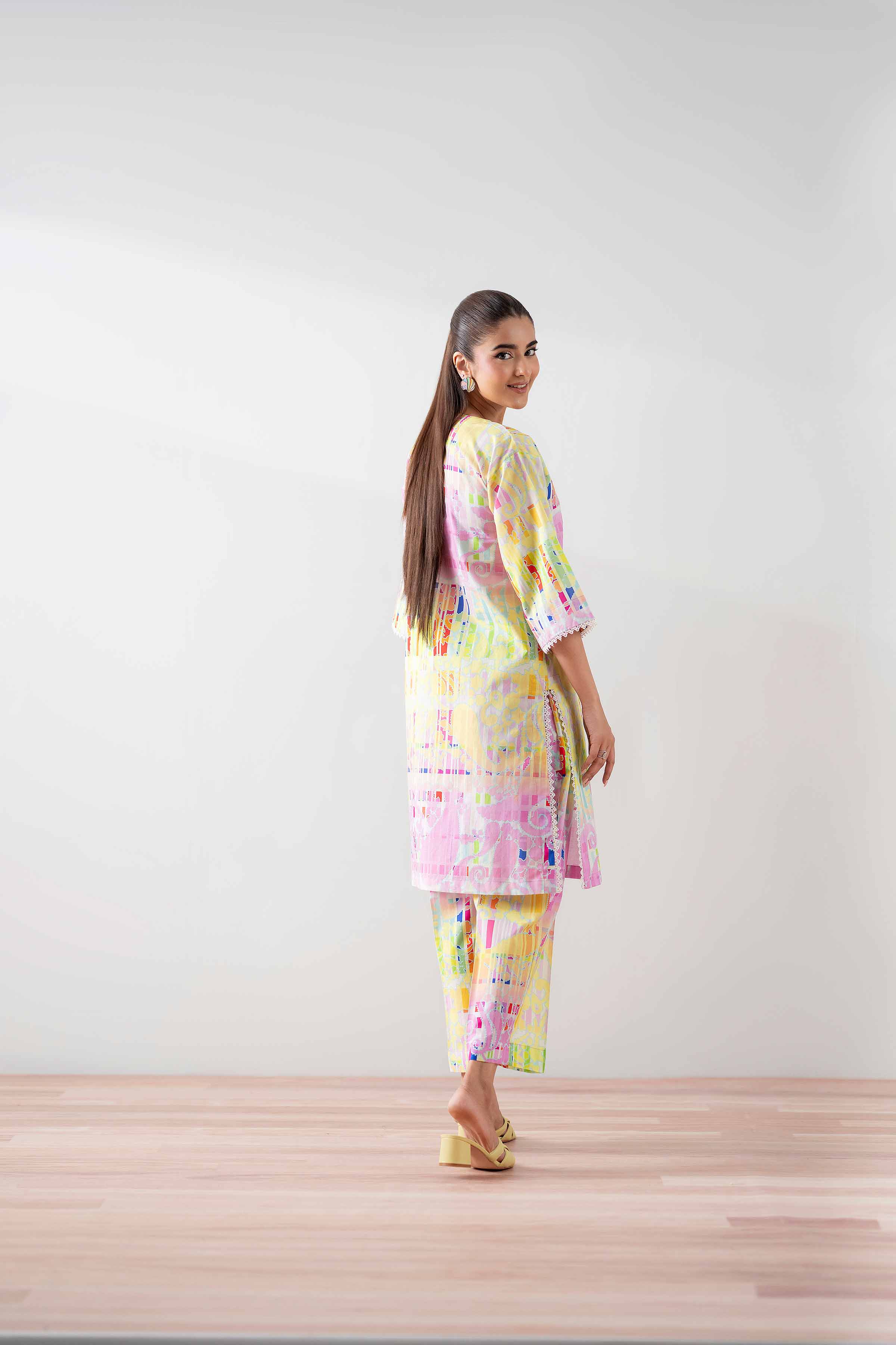 2 Piece - Printed Suit - PS25-226 - Image 3