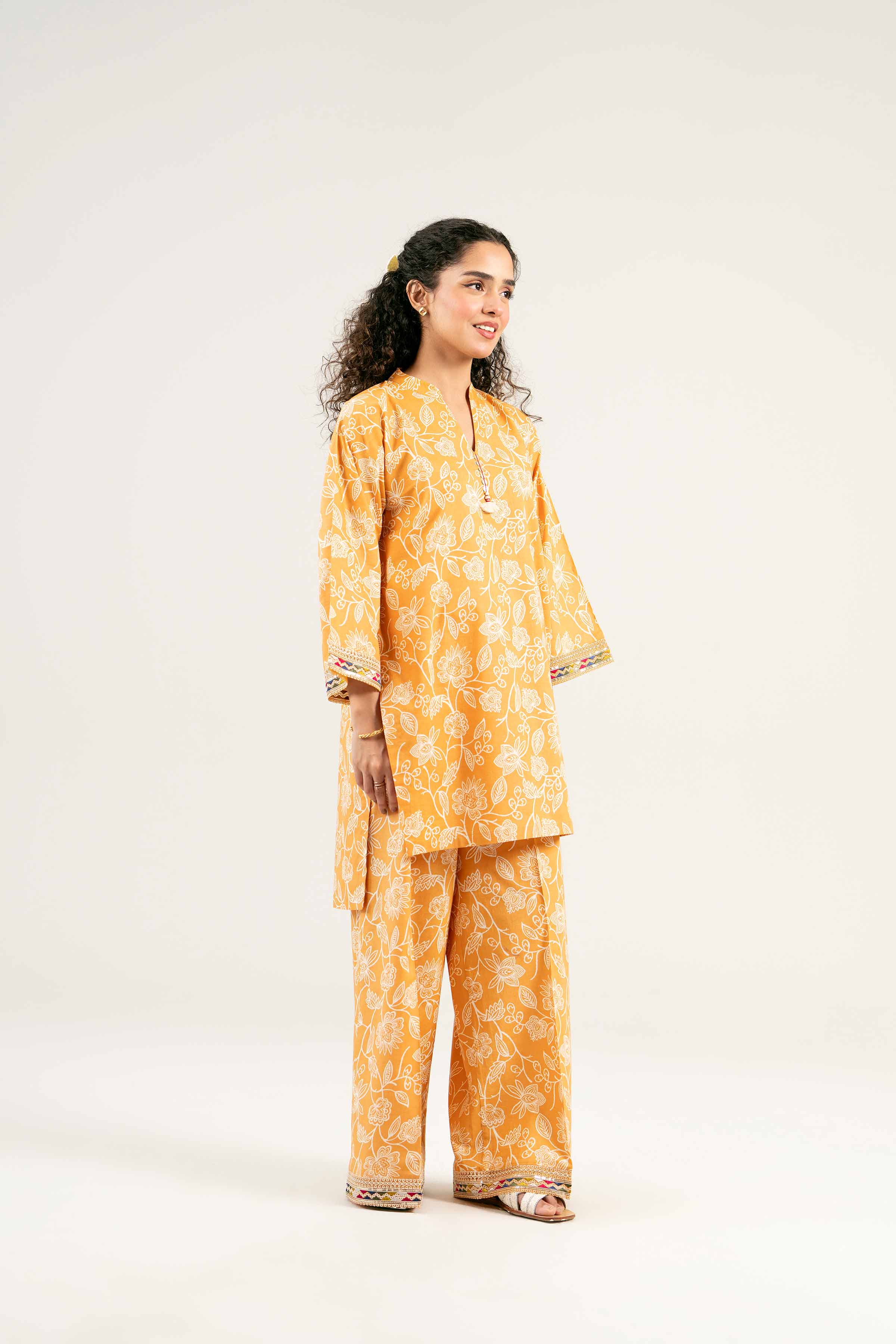 2 Piece - Printed Embroidered Suit - PS25-52 - Image 4
