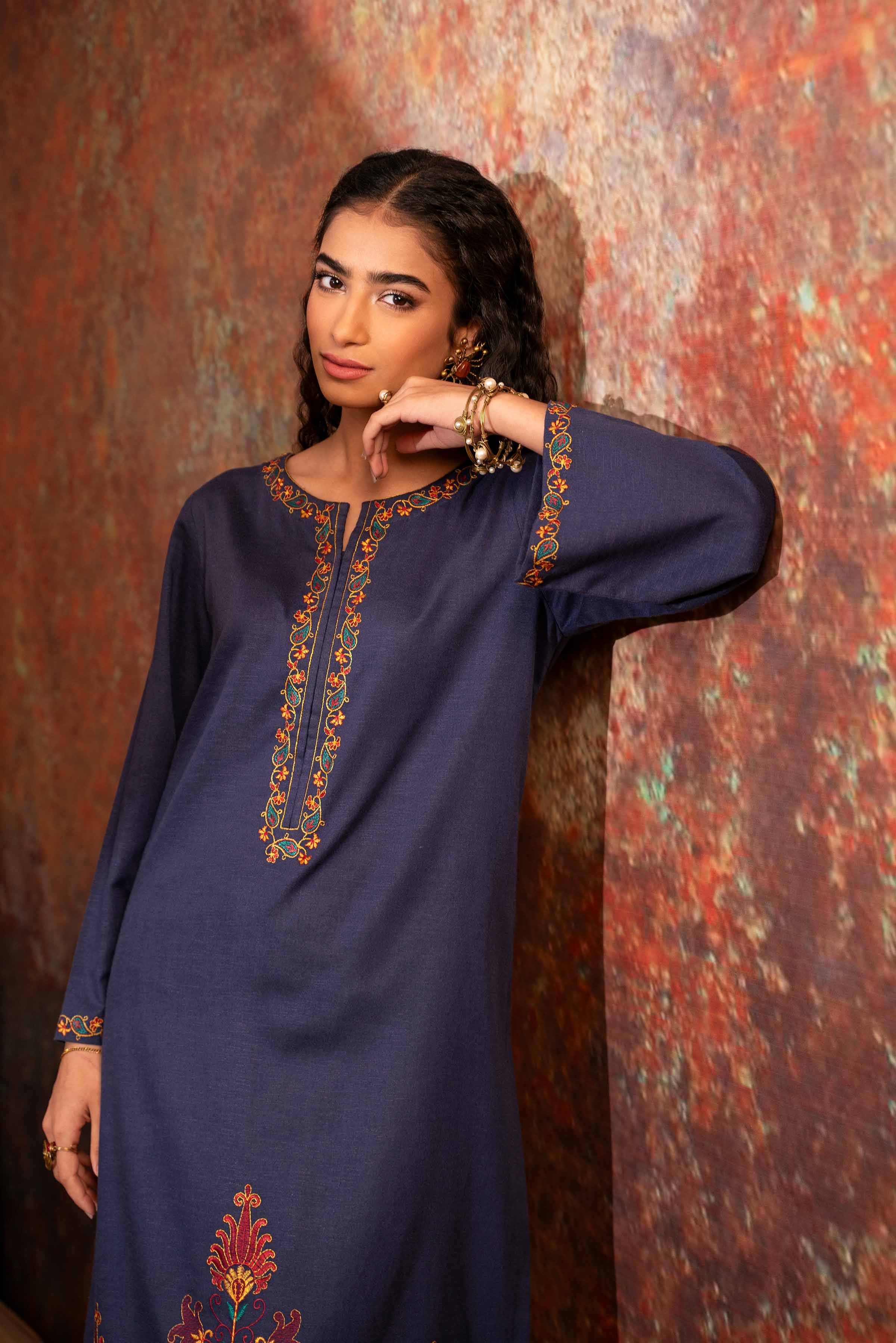 Embroidered Shirt - PW23-63 - Image 6