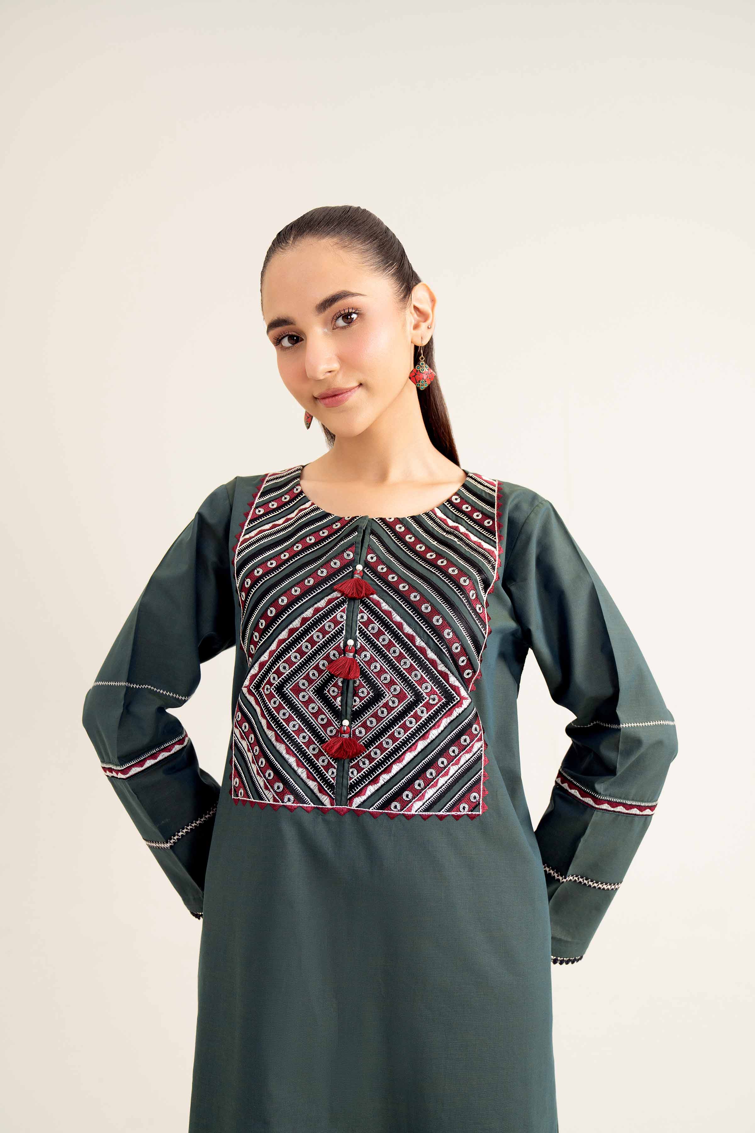 2 Piece - Embroidered Suit - PW24-10 - Image 10