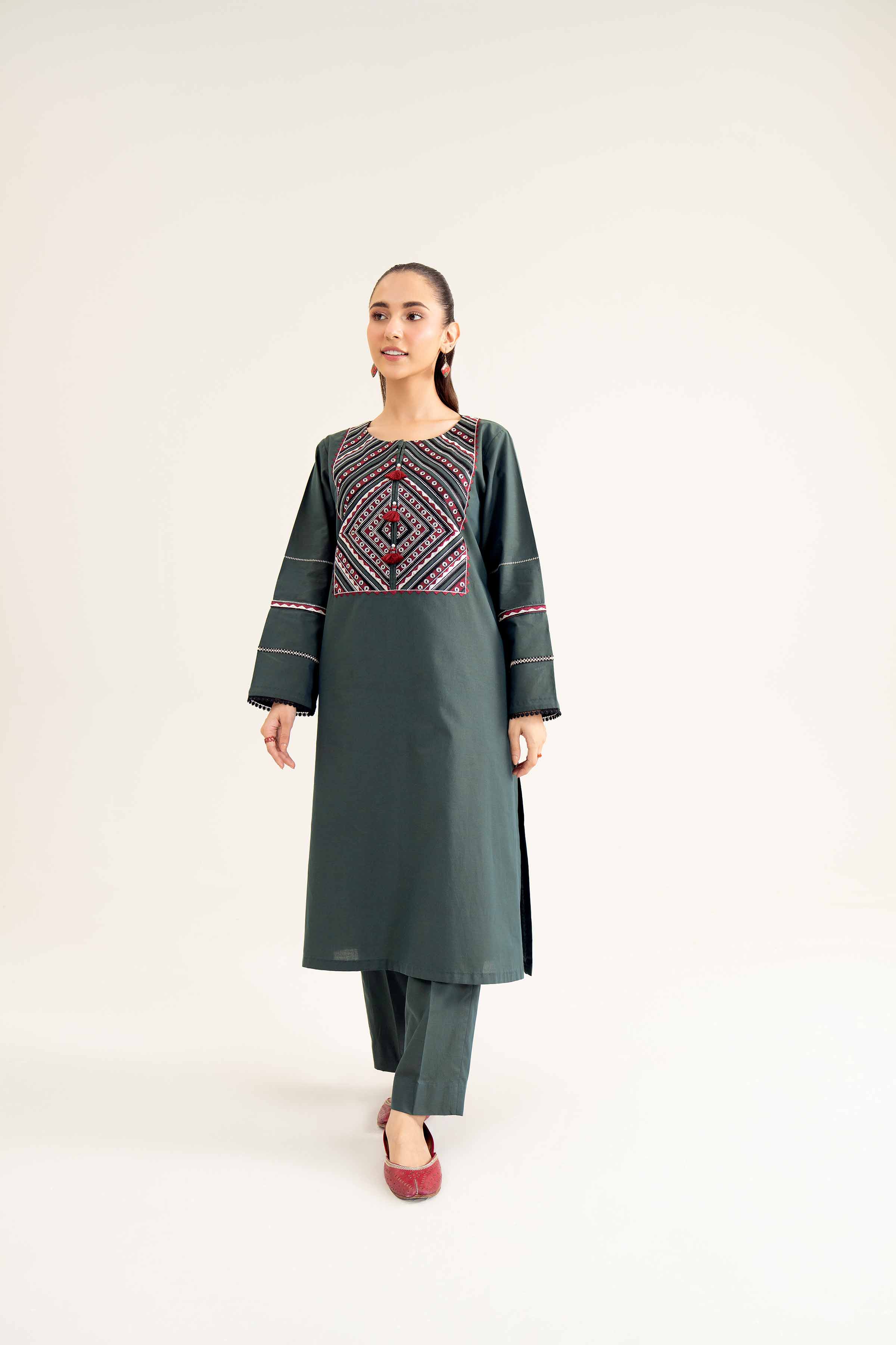 2 Piece - Embroidered Suit - PW24-10 - Image 5