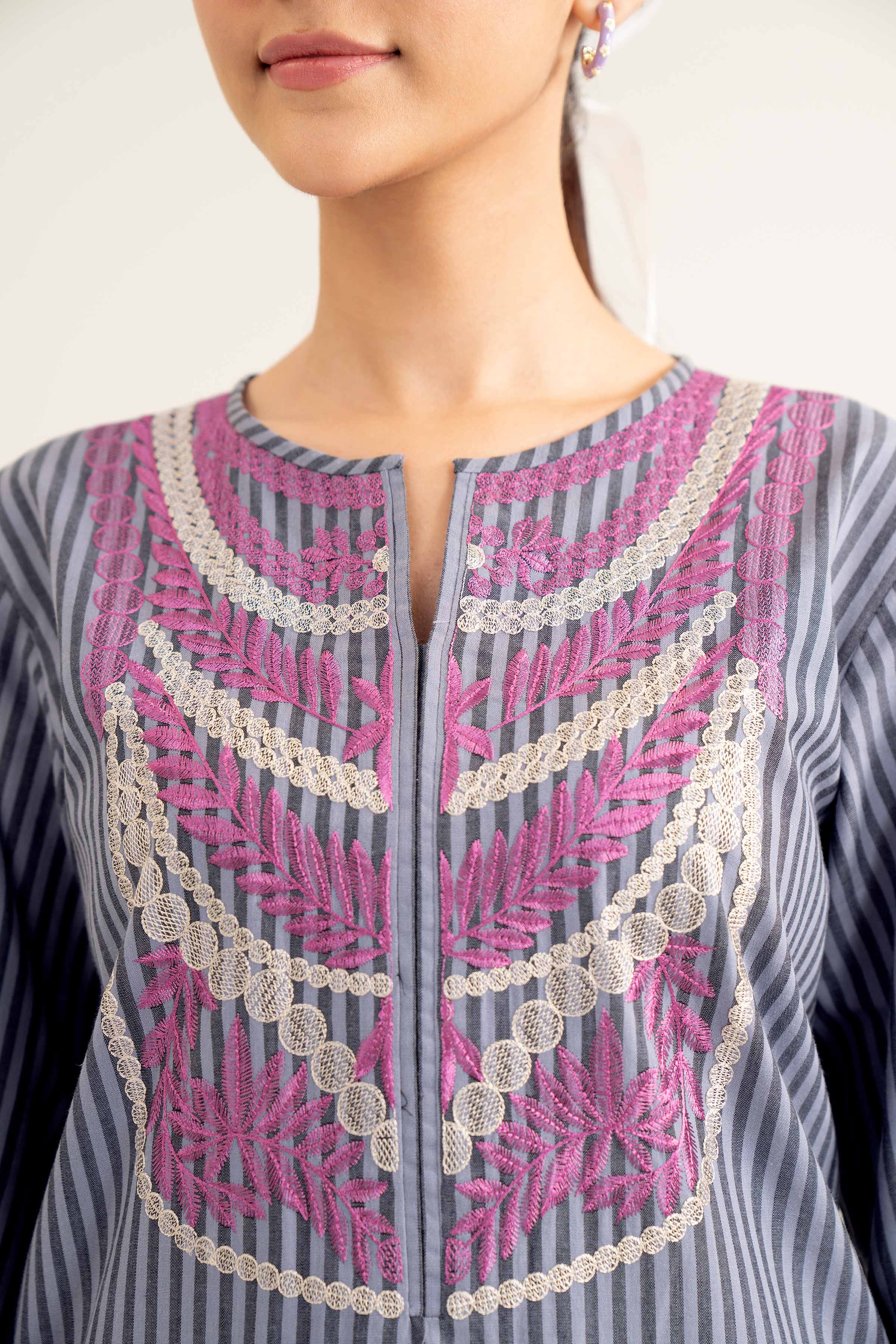 2 Piece - Embroidered Suit - PW24-16 - Image 12