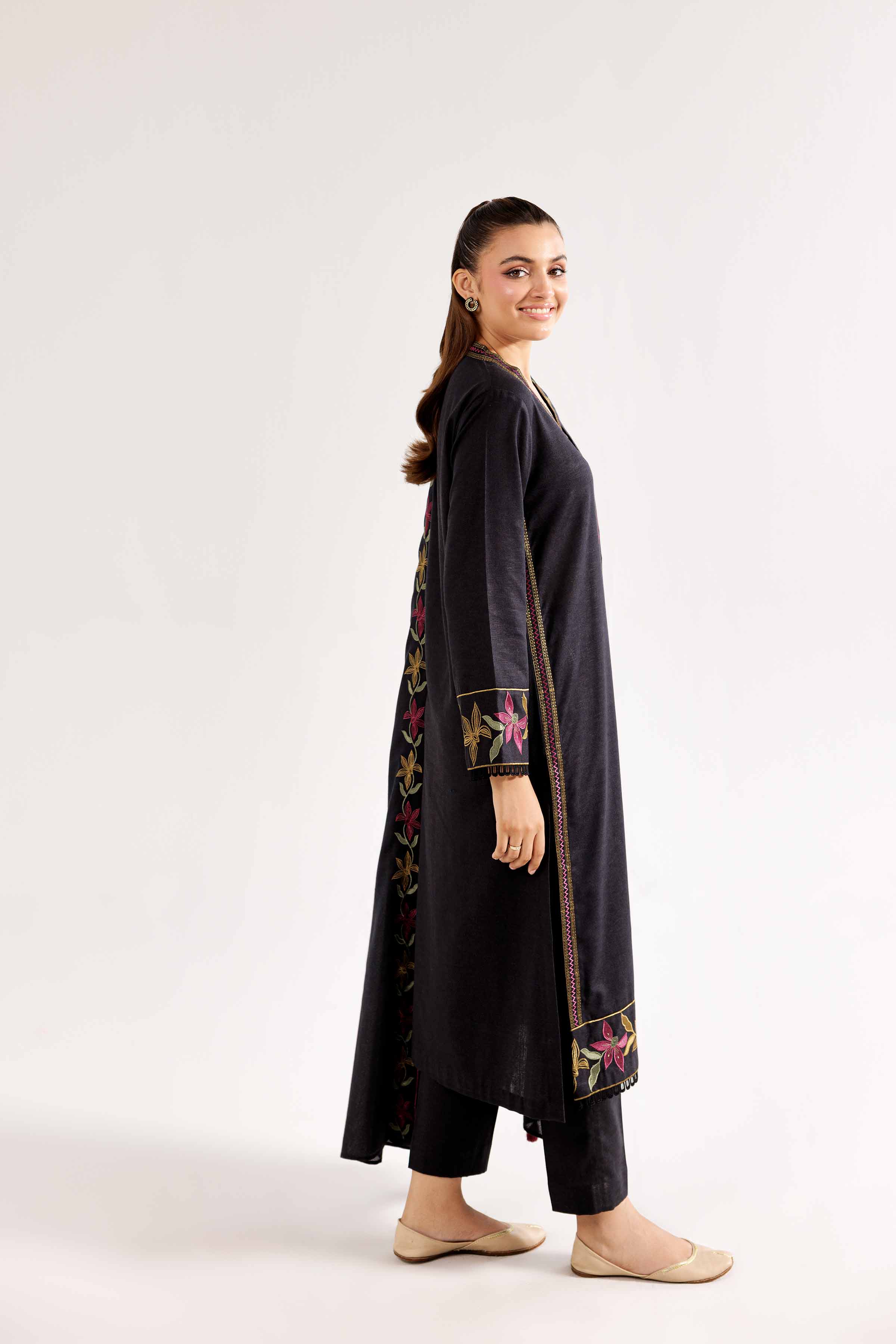 3 Piece - Embroidered Suit - PW24-268 - Image 4