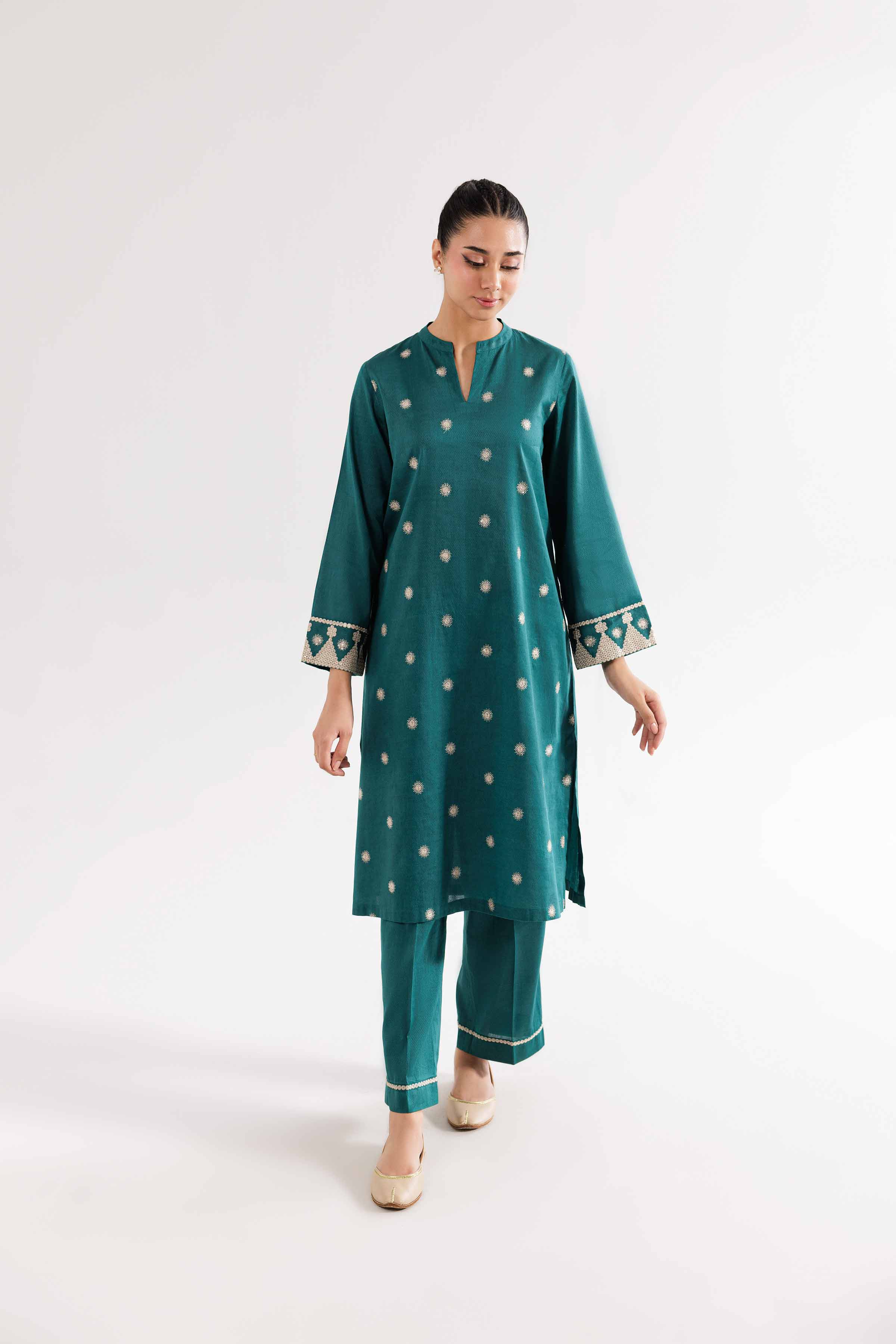 2 Piece - Embroidered Suit - PW24-289 - Image 4
