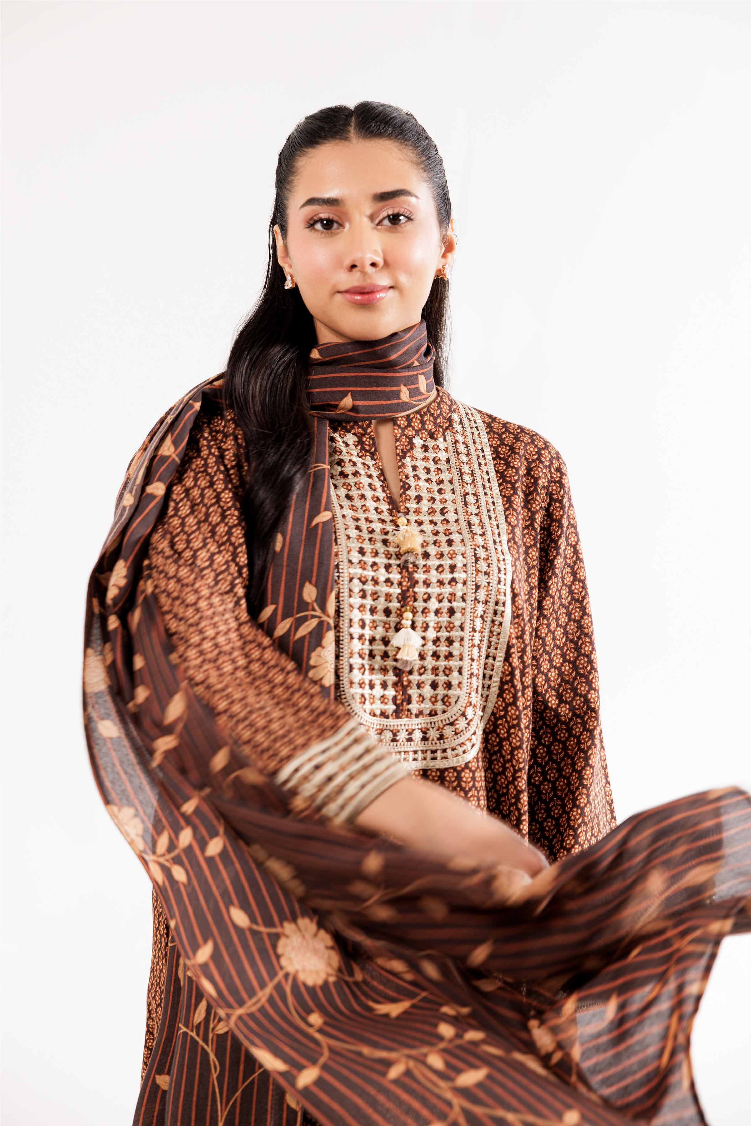 3 Piece - Printed Embroidered Suit - PW24-354 - Image 5