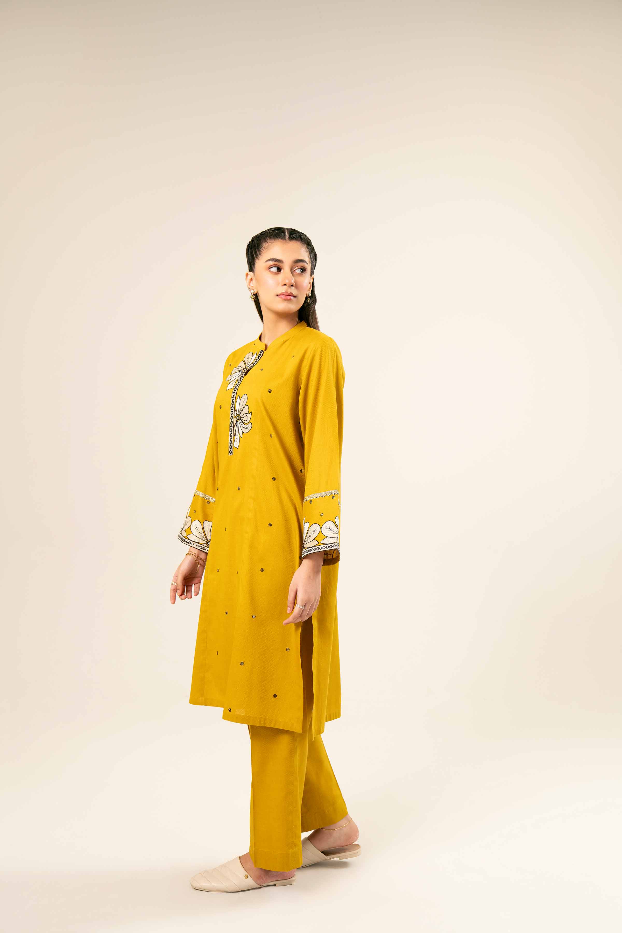 2 Piece - Embroidered Suit - PW24-369 - Image 4