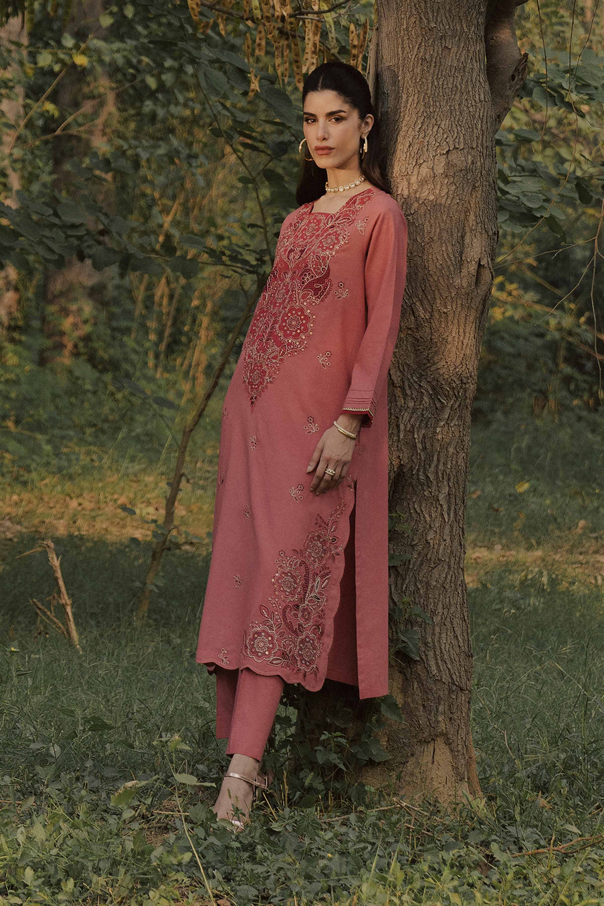 2 Piece - Embroidered Suit - PW25-258 - Image 2