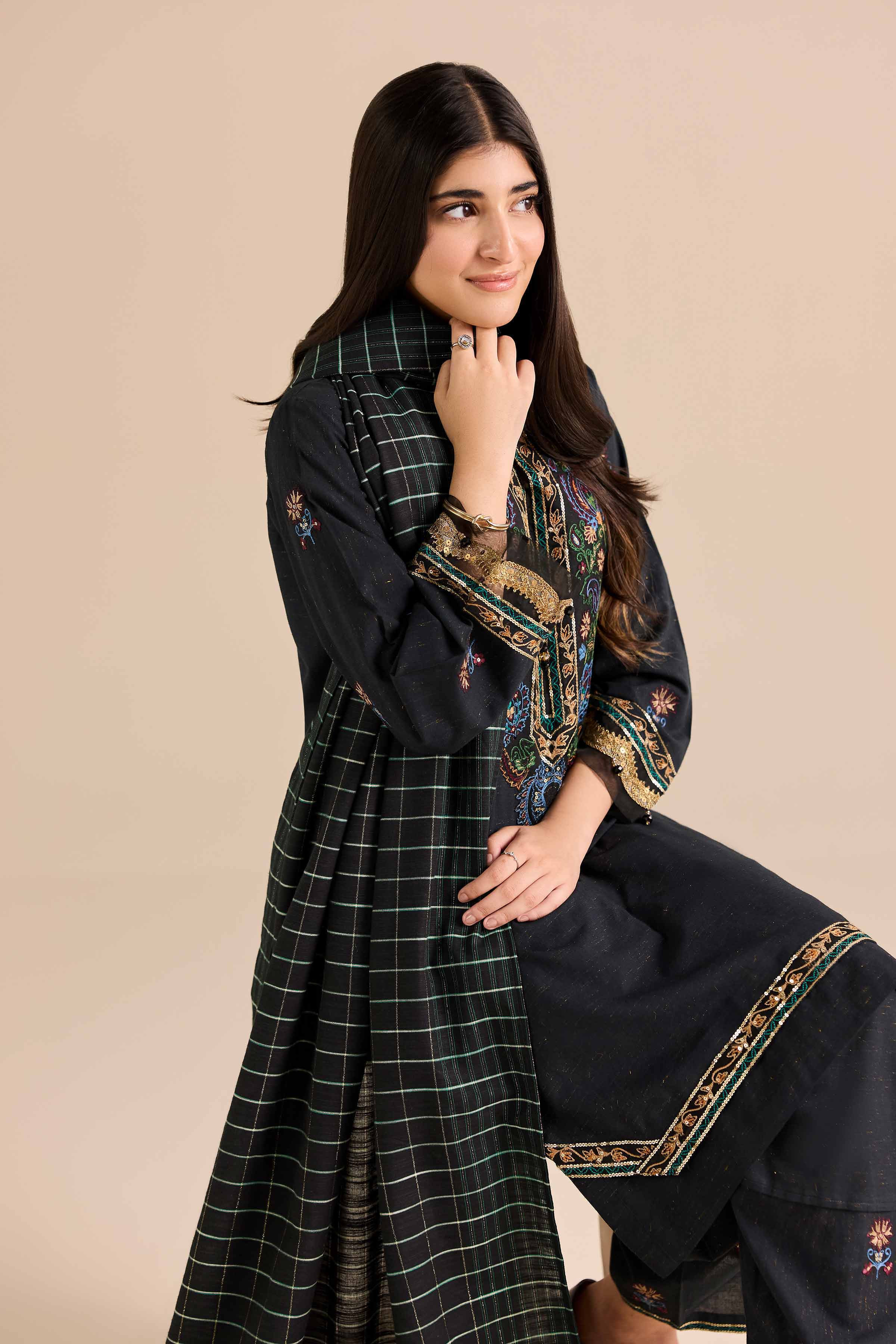 3 Piece - Embroidered Suit - PW25-265 - Image 2