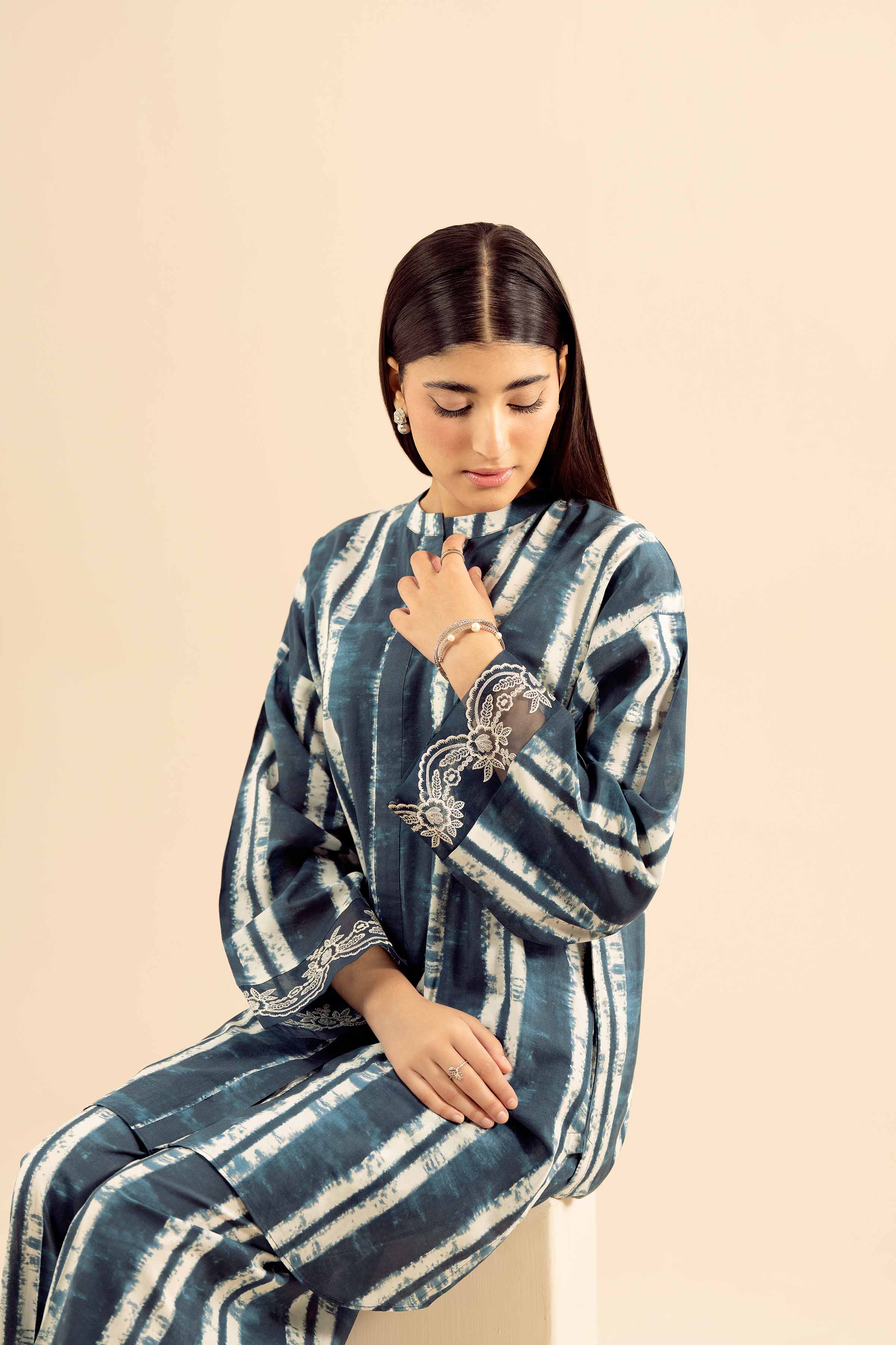 2 Piece - Printed Embroidered Suit - PW25-38 - Image 6