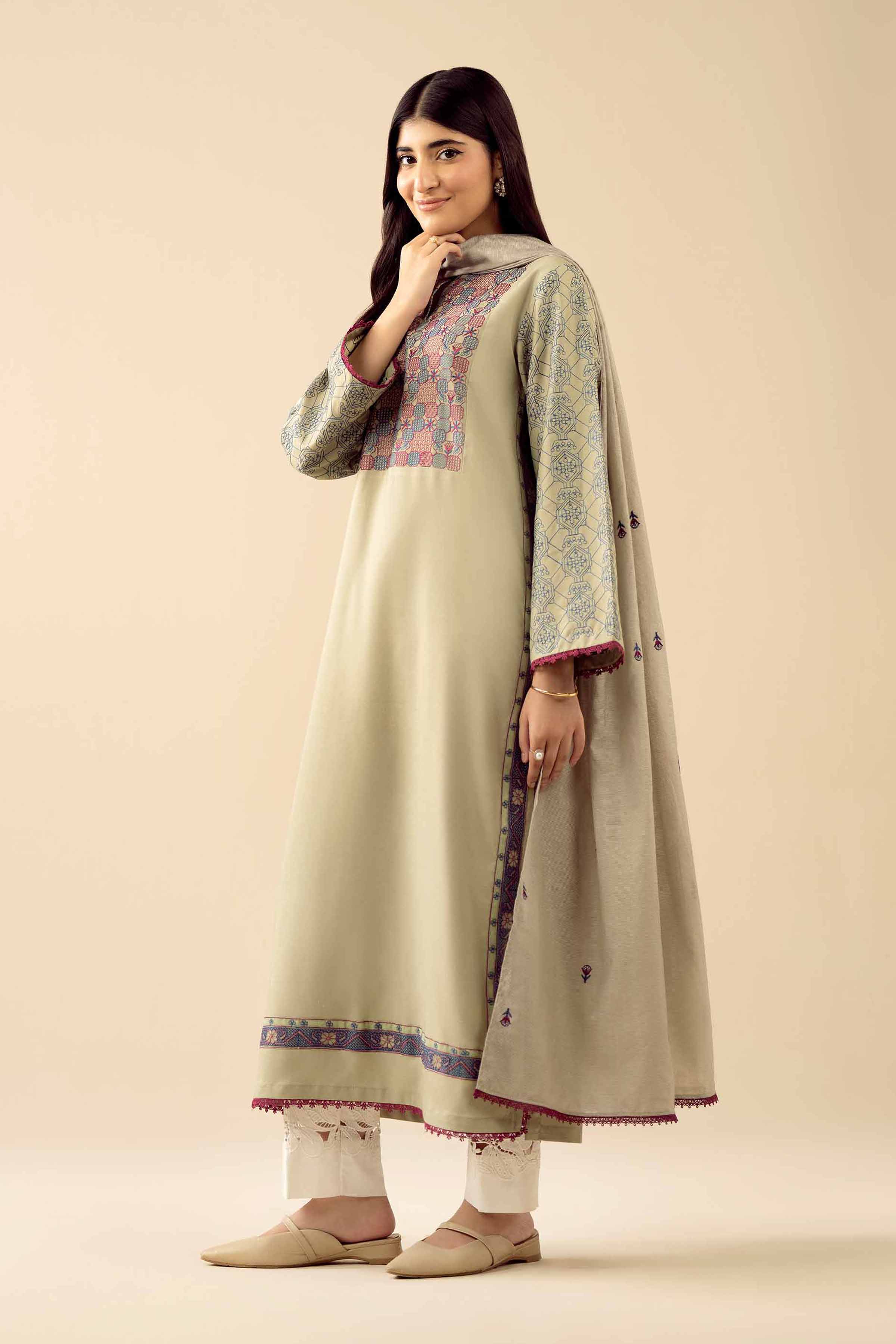 2 Piece - Embroidered Suit - PW25-77