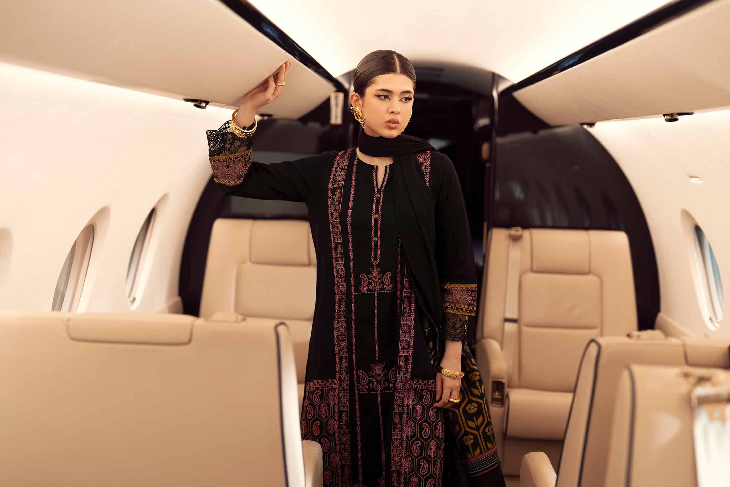 3 Piece - Embroidered Suit - PW25-87 - Image 6