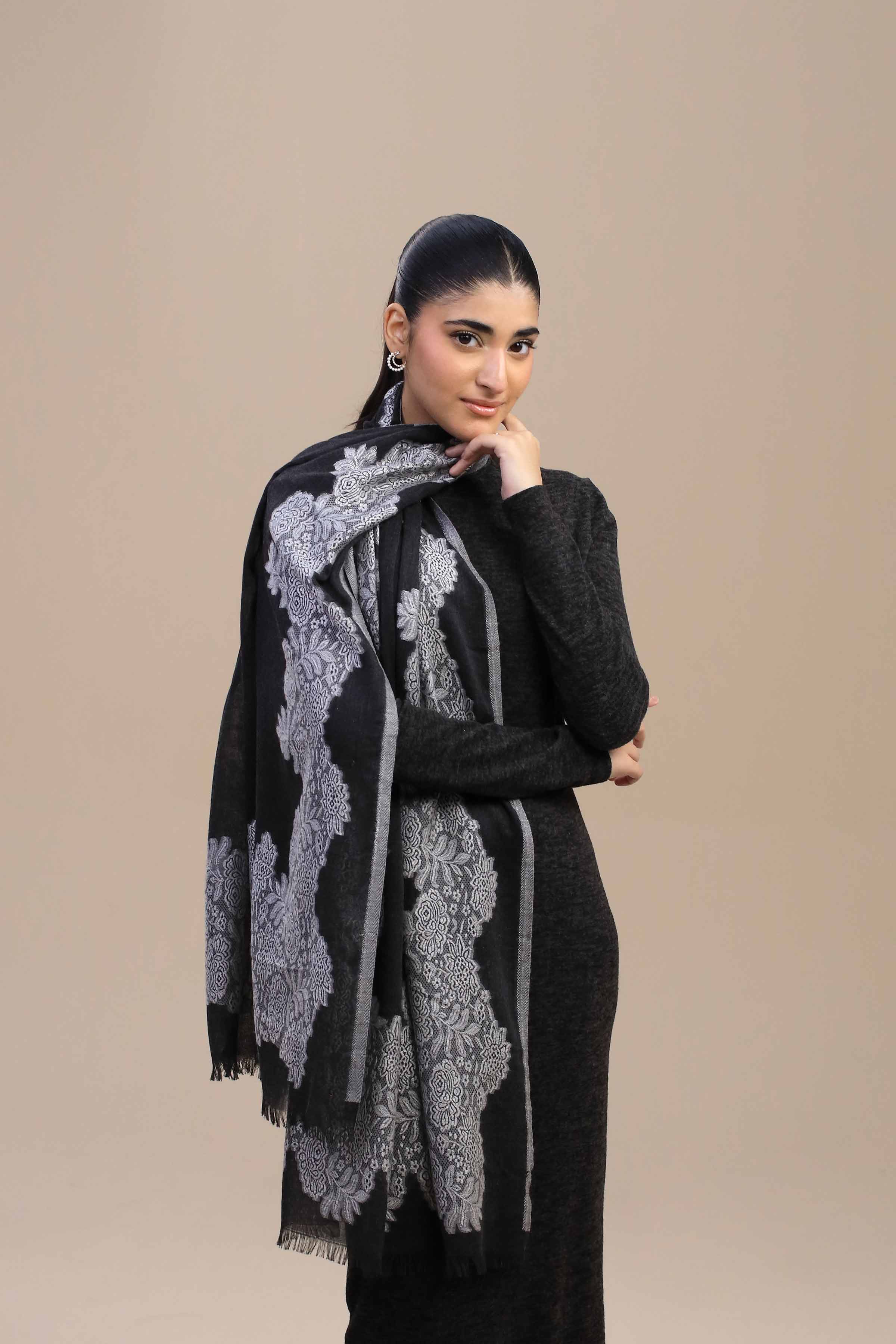 Black Women Shawl-446752103 - Image 4