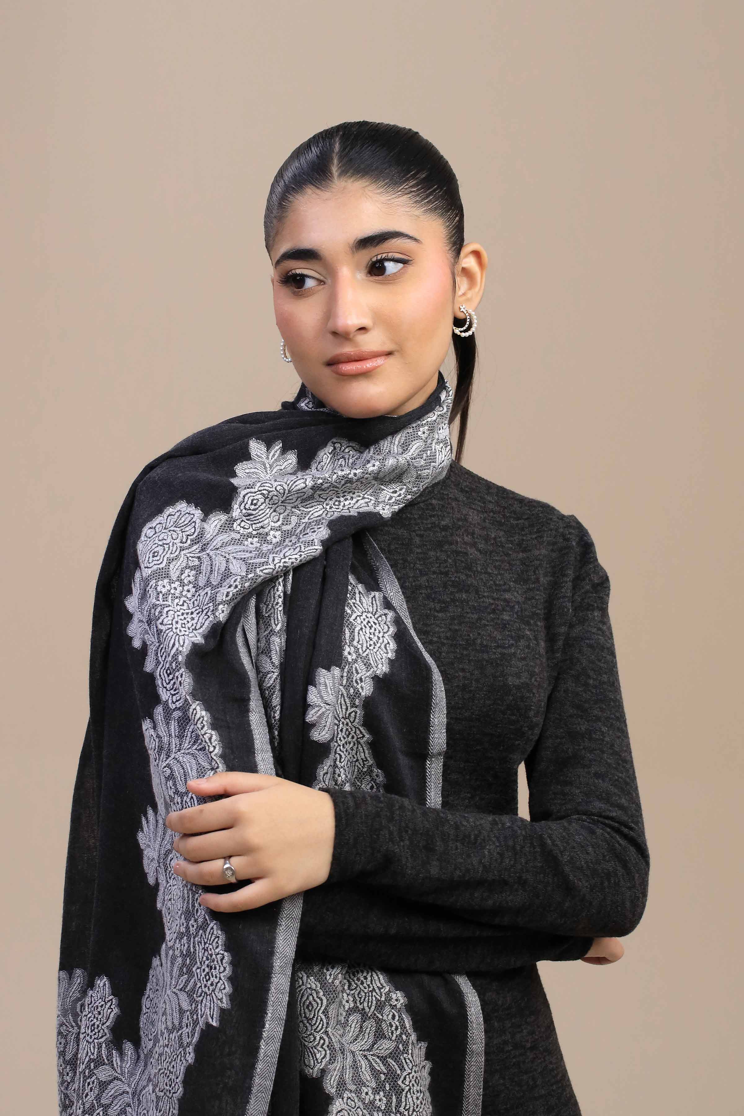 Black Women Shawl-446752103 - Image 5